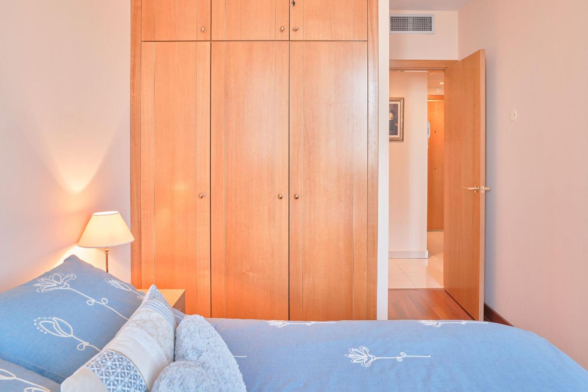 Eden Rentals Altavista Suites Apto Torre 1 サンタクルスデテネリフェ エクステリア 写真